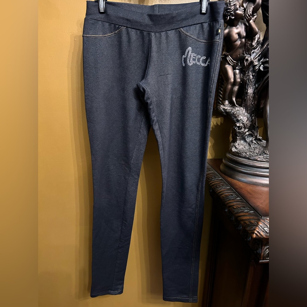 EUC Mecca Leggings